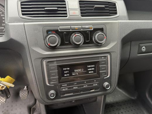 Volkswagen Caddy 1.0 TSI L2 Maxi Met inrichting Airco Cruise ActivLease financial lease