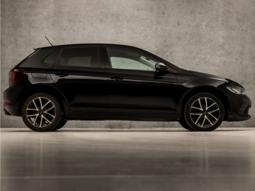 Volkswagen Polo 1.0 TSI Sportline Automaat (VIRTUAL COCKPIT, APPLE CARPLAY, KEYLESS, GROOT NAVI, CLIMATE, SPORTST... ActivLease financial lease