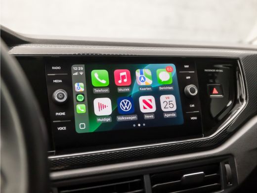 Volkswagen Polo 1.0 TSI Sportline Automaat (VIRTUAL COCKPIT, APPLE CARPLAY, KEYLESS, GROOT NAVI, CLIMATE, SPORTST... ActivLease financial lease