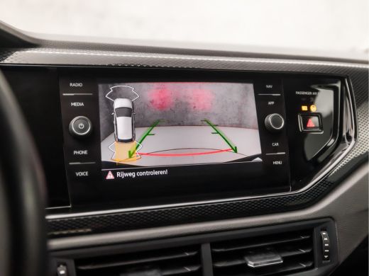 Volkswagen Polo 1.0 TSI Sportline Automaat (VIRTUAL COCKPIT, APPLE CARPLAY, KEYLESS, GROOT NAVI, CLIMATE, SPORTST... ActivLease financial lease