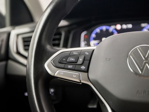 Volkswagen Polo 1.0 TSI Sportline Automaat (VIRTUAL COCKPIT, APPLE CARPLAY, KEYLESS, GROOT NAVI, CLIMATE, SPORTST... ActivLease financial lease