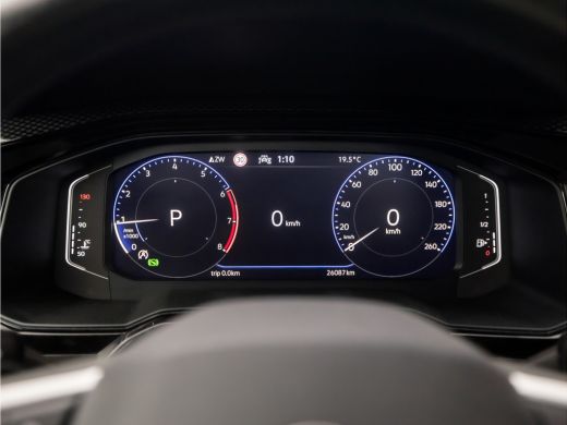 Volkswagen Polo 1.0 TSI Sportline Automaat (VIRTUAL COCKPIT, APPLE CARPLAY, KEYLESS, GROOT NAVI, CLIMATE, SPORTST... ActivLease financial lease