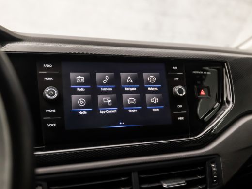 Volkswagen Polo 1.0 TSI Sportline Automaat (VIRTUAL COCKPIT, APPLE CARPLAY, KEYLESS, GROOT NAVI, CLIMATE, SPORTST... ActivLease financial lease