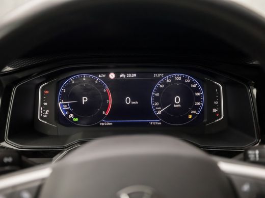 Volkswagen Polo 1.0 TSI Sportline Automaat (VIRTUAL COCKPIT, APPLE CARPLAY, KEYLESS, GROOT NAVI, CLIMATE, SPORTST... ActivLease financial lease