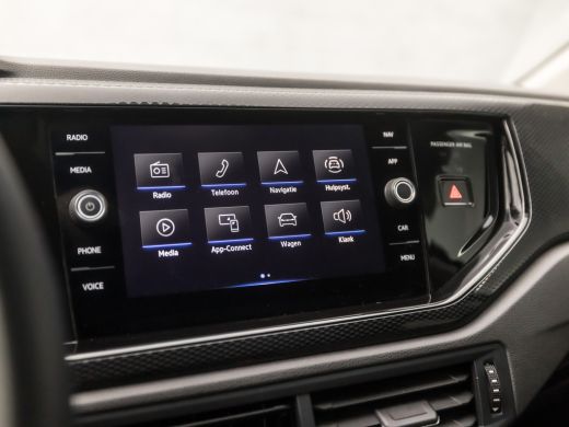 Volkswagen Polo 1.0 TSI Sportline Automaat (VIRTUAL COCKPIT, APPLE CARPLAY, KEYLESS, GROOT NAVI, CLIMATE, SPORTST... ActivLease financial lease