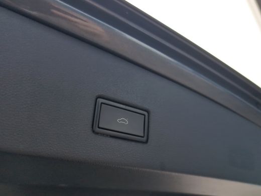 Volkswagen T-Roc 1.0 TSI Style Business | Panoramadak | Virtual Cockpit | Adap. Cruise | Navigatie ActivLease financial lease
