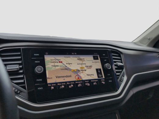 Volkswagen T-Roc 1.0 TSI Style Business | Panoramadak | Virtual Cockpit | Adap. Cruise | Navigatie ActivLease financial lease