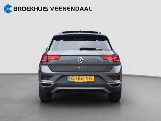 Volkswagen T-Roc 1.0 TSI Style Business | Panoramadak | Virtual Cockpit | Adap. Cruise | Navigatie ActivLease financial lease