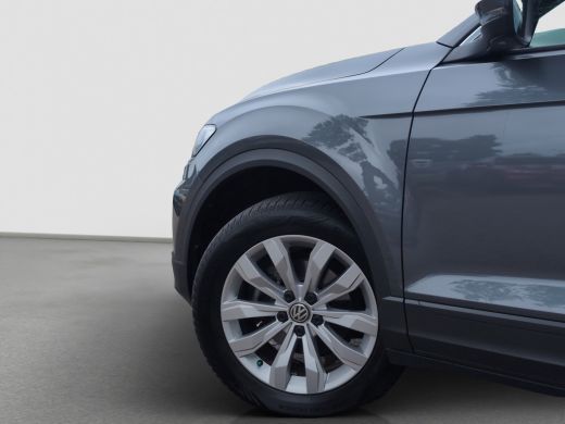 Volkswagen T-Roc 1.0 TSI Style Business | Panoramadak | Virtual Cockpit | Adap. Cruise | Navigatie ActivLease financial lease