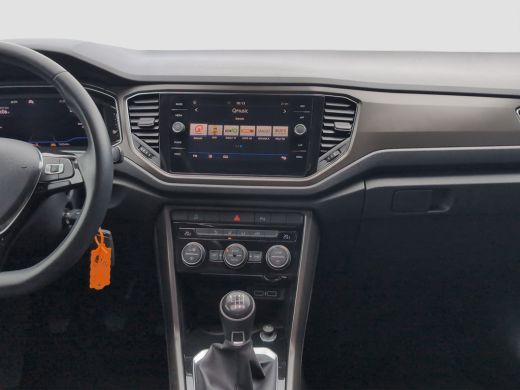 Volkswagen T-Roc 1.0 TSI Style Business | Panoramadak | Virtual Cockpit | Adap. Cruise | Navigatie ActivLease financial lease