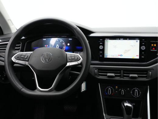 Volkswagen Taigo 1.0 TSI 110pk DSG Life Navigatie Pdc Acc Lm Velgen 306 ActivLease financial lease
