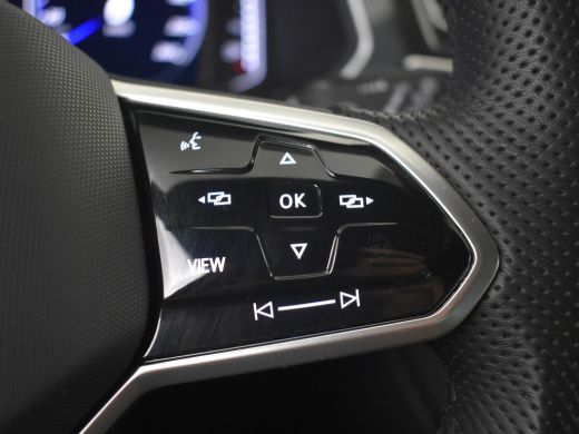 Volkswagen Tiguan 1.5 TSI R-Line Business 150pk DSG/Automaat Trekhaak | Navigatie | Adaptief cruise control | Keyle... ActivLease financial lease