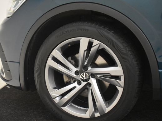 Volkswagen Tiguan 1.5 TSI R-Line Business 150pk DSG/Automaat Trekhaak | Navigatie | Adaptief cruise control | Keyle... ActivLease financial lease