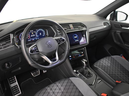 Volkswagen Tiguan 1.5 TSI R-Line Business 150pk DSG/Automaat Trekhaak | Navigatie | Adaptief cruise control | Keyle... ActivLease financial lease