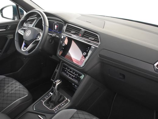 Volkswagen Tiguan 1.5 TSI R-Line Business 150pk DSG/Automaat Trekhaak | Navigatie | Adaptief cruise control | Keyle... ActivLease financial lease