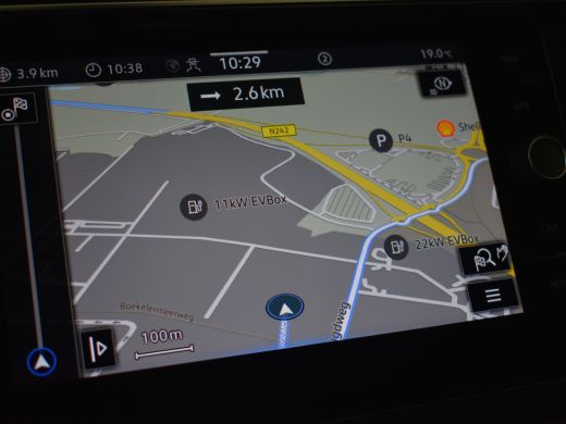 Volkswagen Tiguan 1.5 TSI R-Line Business 150pk DSG/Automaat Trekhaak | Navigatie | Adaptief cruise control | Keyle... ActivLease financial lease
