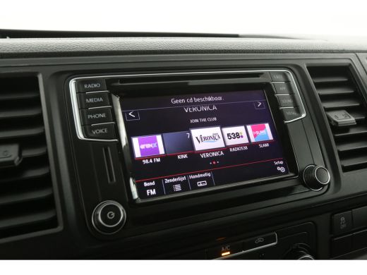 Volkswagen Transporter 2.0 TDI L2H1 Airco Camera Cruise Trekhaak Imperiaal PDC Elektrpakket ActivLease financial lease