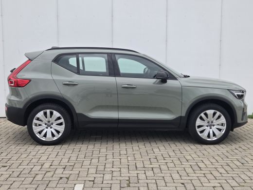 Volvo  EX40 Single Motor Extended Range Core 82 kWh Climate Pack - LAGE KM!! - Sage Green!! ActivLease financial lease