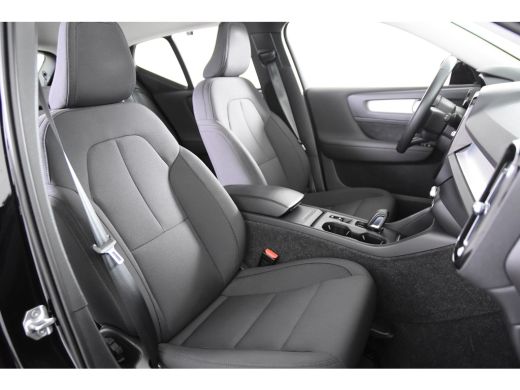 Volvo  XC40 1.5 T3 Momentum Pro *1ste Eigenaar*R-Design*Navigatie* ActivLease financial lease