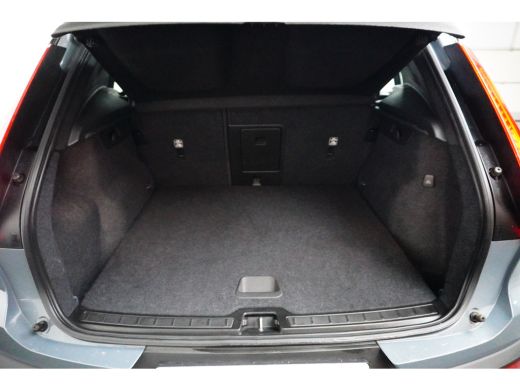 Volvo  XC40 T5 R-Design | BLIS | Cruise Adaptief | Keyless | ActivLease financial lease