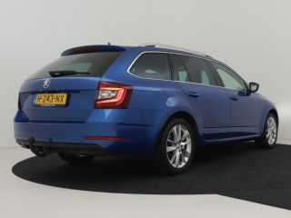Skoda Octavia Combi 1.5 TSI Style 150pk DSG/AUTO | 1e eigenaar | Adaptief cruise control | Keyless | Trekhaak |...