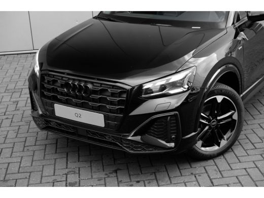 Audi Q2 S edition | Adaptive cruise control | Audi smartphone interface | Audi soundsystem ActivLease financial lease