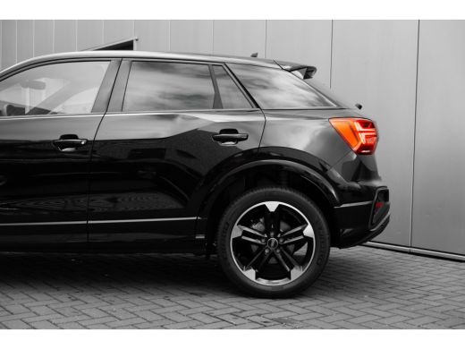 Audi Q2 S edition | Adaptive cruise control | Audi smartphone interface | Audi soundsystem ActivLease financial lease