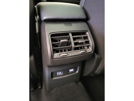 Citroën C4 1.2 Puretech Shine Panoramadak! | Achteruitrijcamera | Apple Carplay/Android Auto|telefoonintegra... ActivLease financial lease