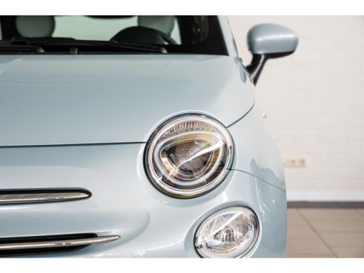 Fiat 500 1.0 Hybrid Dolcevita | Panoramadak | Apple Carplay & Android Auto | Cruise Controle | Airco | Blu... ActivLease financial lease