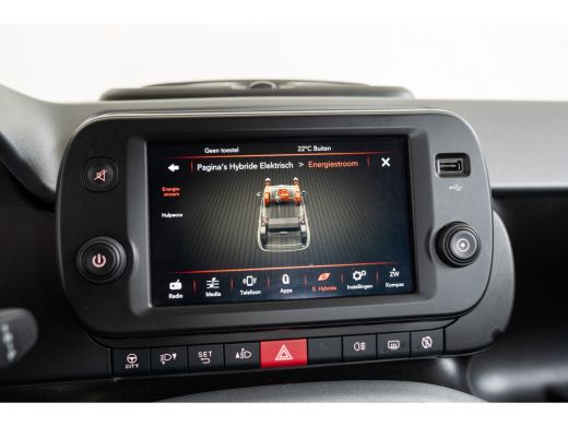 Fiat Panda 1.0 Hybrid City Life | Bluetooth | DAB Radio | Airco | Stuurwielbediening | ActivLease financial lease