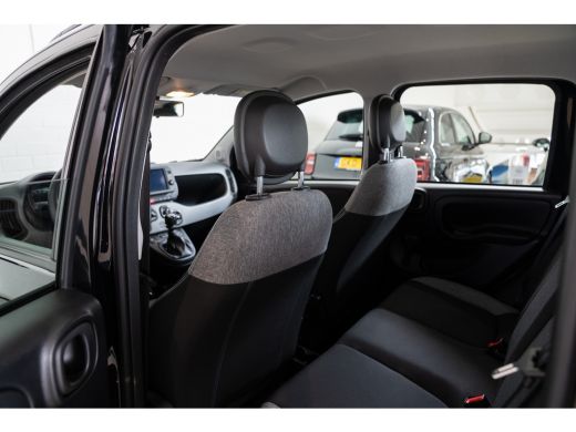 Fiat Panda 1.0 Hybrid City Life | Bluetooth | DAB Radio | Airco | Stuurwielbediening | ActivLease financial lease