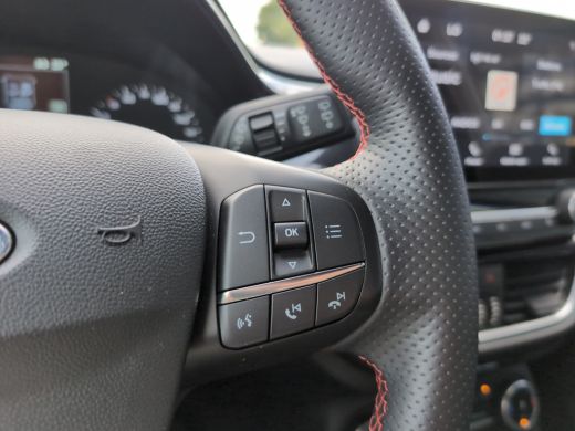 Ford Fiesta 1.0 Hybrid ST-Line | Climate Control | Cruise Control | Apple Carplay ActivLease financial lease