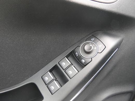 Ford Puma 1.0 EcoBoost Hybrid Titanium | Climate Control | Parkeersensoren | CarPlay/Android Auto | Navigat... ActivLease financial lease