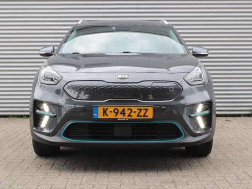 Kia e-Niro ExecutiveLine 64 kWh | Audio installatie premium | Elektrisch verstelb. bestuurdersstoel met gehe... ActivLease financial lease