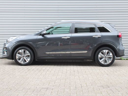 Kia e-Niro ExecutiveLine 64 kWh | Audio installatie premium | Elektrisch verstelb. bestuurdersstoel met gehe... ActivLease financial lease