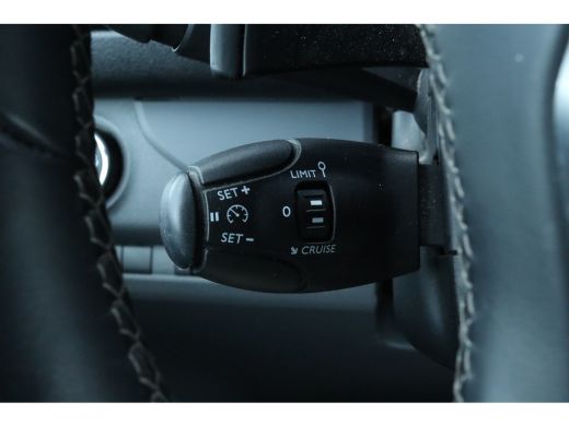 Peugeot Expert 2.0 BlueHDI 120 Standard Premium | Cruise Control | Camera | Dakspoiler | Carplay | Stoelverwarmi... ActivLease financial lease