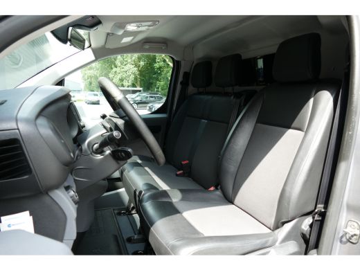 Peugeot Expert 2.0 BLUEHDI 120PK L2H1 PREMIUM AUTOMAAT / NAVI / AIRCO / PDC / CAMERA / TREKHAAK / BLUETOOTH / GR... ActivLease financial lease