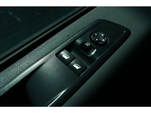 Peugeot Expert 2.0 BLUEHDI 120PK L2H1 PREMIUM AUTOMAAT / NAVI / AIRCO / PDC / CAMERA / TREKHAAK / BLUETOOTH / GR... ActivLease financial lease