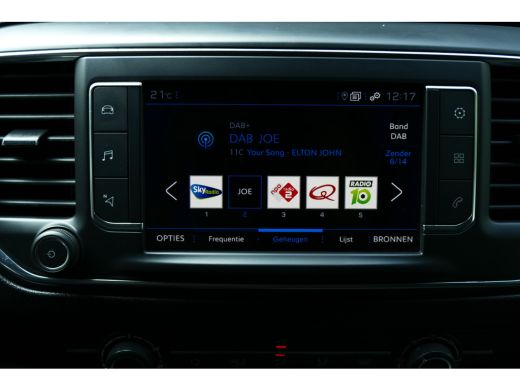 Peugeot Expert 2.0 BLUEHDI 120PK L2H1 PREMIUM AUTOMAAT / NAVI / AIRCO / PDC / CAMERA / TREKHAAK / BLUETOOTH / GR... ActivLease financial lease