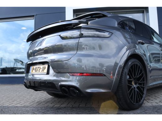 Porsche Cayenne 3.0 E-Hybrid | BTW Auto | Sport Design | Sport Chrono | 360' Camera | BOSE | Luchtvering | Pano |... ActivLease financial lease