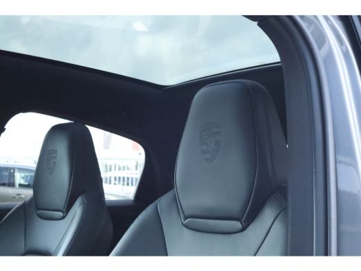 Porsche Cayenne 3.0 E-Hybrid | BTW Auto | Sport Design | Sport Chrono | 360' Camera | BOSE | Luchtvering | Pano |... ActivLease financial lease