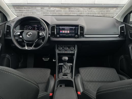 Skoda Karoq 1.5 TSI ACT Business Edition | Pano | LED | Carplay | Virtual | Camera | Navi ActivLease financial lease