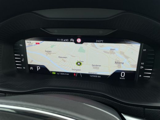Skoda Karoq 1.5 TSI ACT Business Edition | Pano | LED | Carplay | Virtual | Camera | Navi ActivLease financial lease