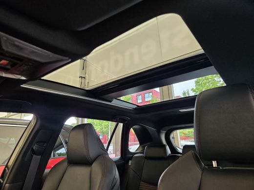 Toyota RAV4 2.5 Plug-in Hybrid AWD Bi-Tone Plus | Schuif- / kanteldak | ActivLease financial lease