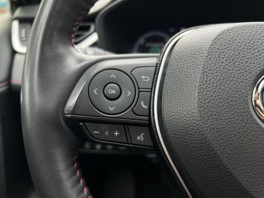 Toyota RAV4 2.5 Plug-in Hybrid AWD Bi-Tone Plus | Schuif- / kanteldak | ActivLease financial lease