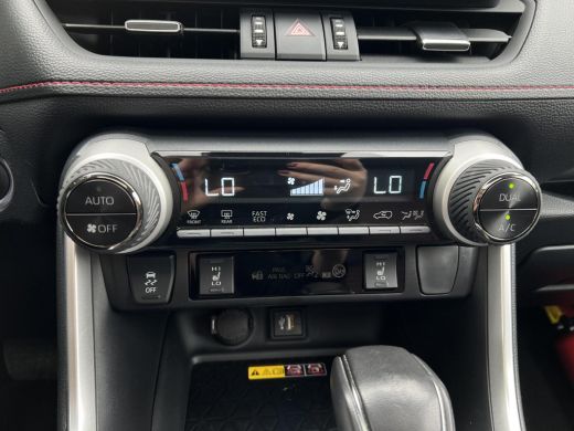 Toyota RAV4 2.5 Plug-in Hybrid AWD Bi-Tone Plus | Schuif- / kanteldak | ActivLease financial lease