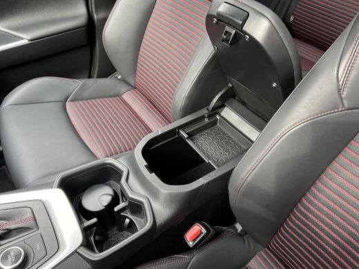 Toyota RAV4 2.5 Plug-in Hybrid AWD Bi-Tone Plus | Schuif- / kanteldak | ActivLease financial lease