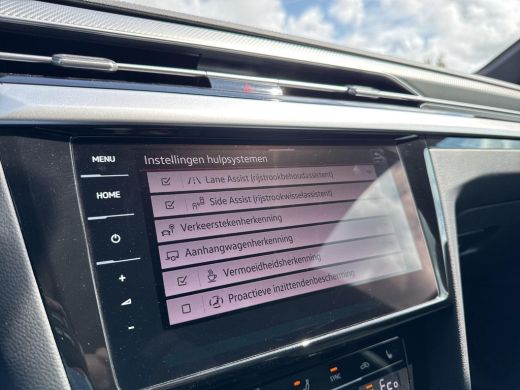 Volkswagen Arteon 1.4 TSI eHybrid R-Line Business+ | PHEV | 218 Pk | Leder | Area View | Trekhaak | ActivLease financial lease