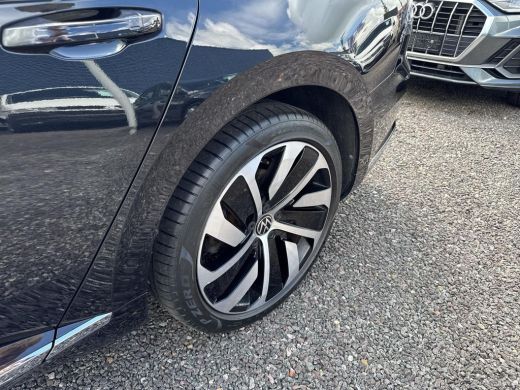 Volkswagen Arteon 1.4 TSI eHybrid R-Line Business+ | PHEV | 218 Pk | Leder | Area View | Trekhaak | ActivLease financial lease