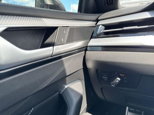 Volkswagen Arteon 1.4 TSI eHybrid R-Line Business+ | PHEV | 218 Pk | Leder | Area View | Trekhaak | ActivLease financial lease